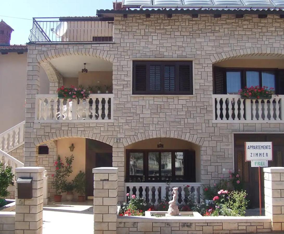 Apartments Konceta 포레치 외부 사진